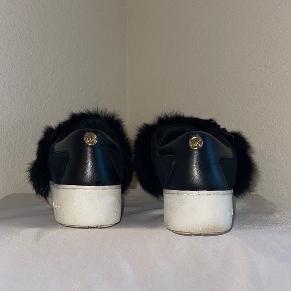 Michael Kors Black Leather & Rabbit Fur Sneakers. Size 6M GUC - Picture 6 of 8